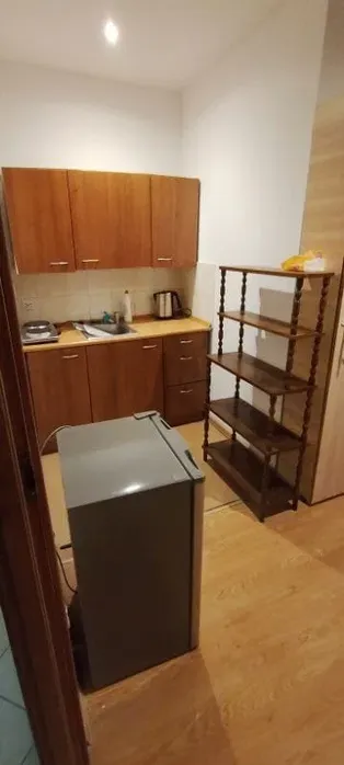 Kawalerka samodzielna bezczynszowa samo centrum Katowic - miniatura 4