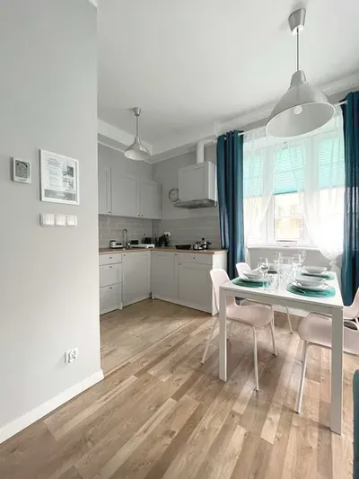 2 pokoje w centrum Gdyni/Starowiejska 38m2 - miniatura 5