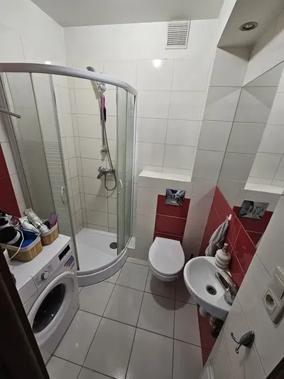 Wynajmę dwupokojowe mieszkanie Uniwersytecka 27 - miniatura 4