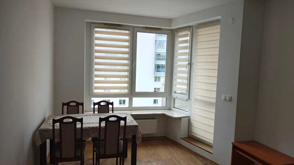 2 pokoje + garaż | 41 m² | | Metro Kabaty | Wąwozowa - 1/8
