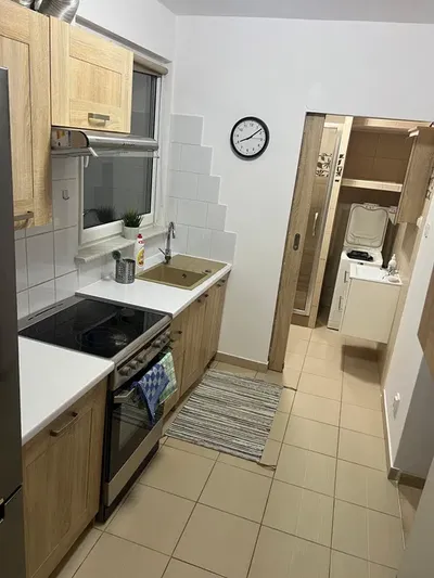 Wynajmę bezczynszową kawalerkę na Świerczewie - miniatura 5