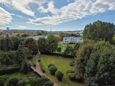 Jasne, 2-pokojowe mieszkanie 48m2 z widokiem na zieleń | Gdańsk Zaspa, ul. Ciołkowskiego 3 | blisko na gdańskie uczelnie oraz nad morze| balkon, winda - miniatura 3