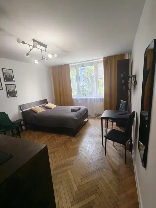 Mieszkanie - kawalerka na wynajem blisko dworca Gdynia Główna - 1/6