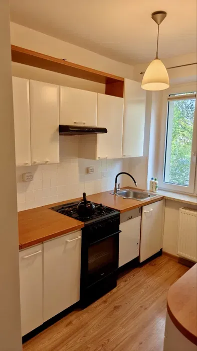 URSYNÓW blisko SGGW -46 m2 , balkon 2 pok.po generalnym remoncie , wolne , bardzo ładne - miniatura 2