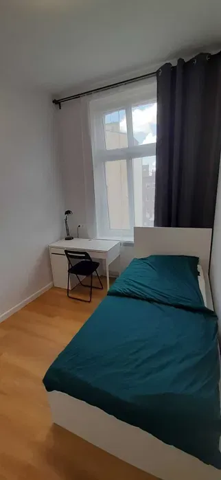 CENTRUM/STARY BROWAR Komfortowy 1 Osobowy Pokój w cichym podwórzu - miniatura 3