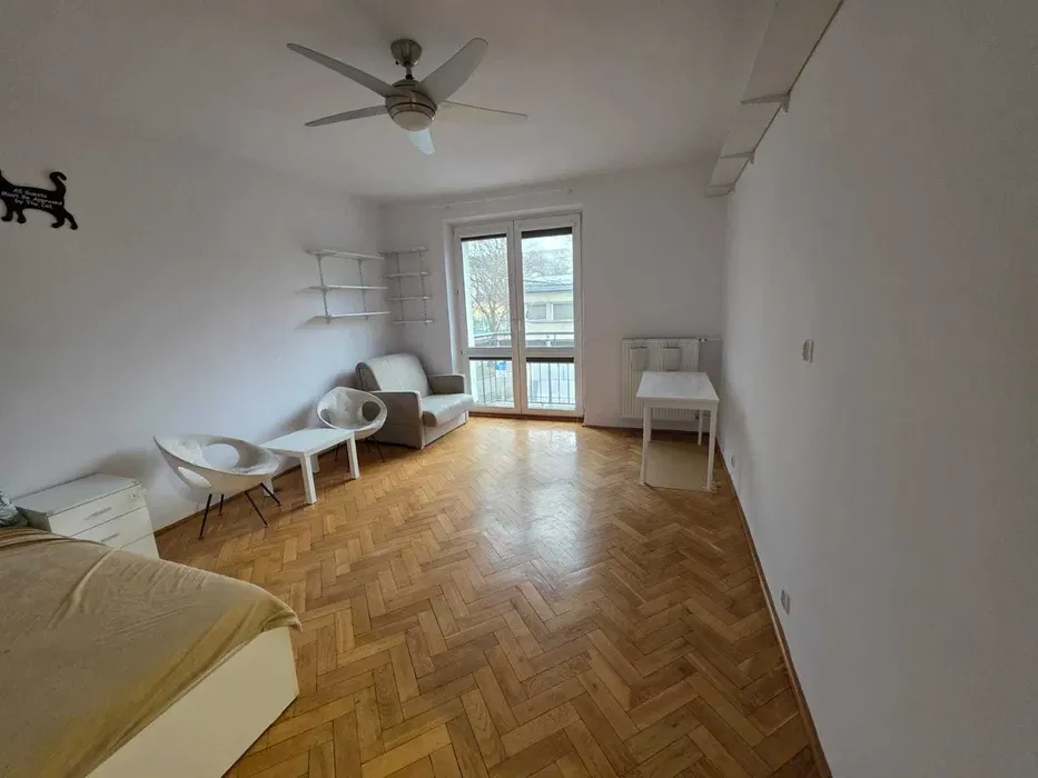 Ochota Bobrowskiego 38m, zadbane, również dla studentów - 1/8