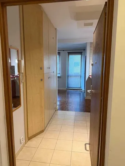 Mieszkanie 38 m z parkingiem podziemnym-Skorosze - miniatura 3