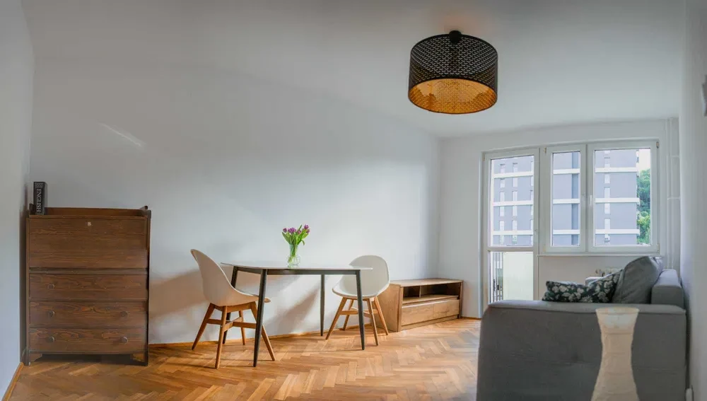 2 pokoje po remoncie | osobna kuchnia | balkon | 40 m2 | Gdynia Chylonia - 1/8