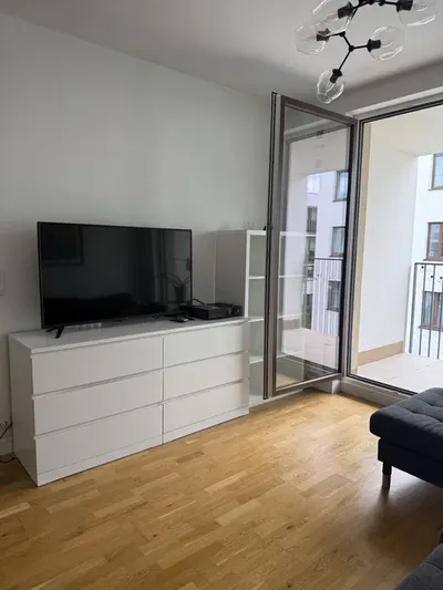 Mieszkanie 3 sypialnie 2 lazienki salon z aneksem - miniatura 3