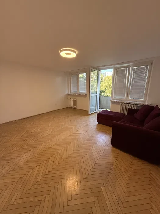 Mieszkanie 3-pokojowe z balkonem - zielony LSM - 1/8