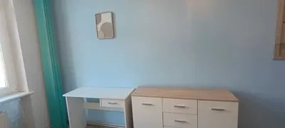 Pokój jednoosobowy po odświeżeniu przy Bramie Portowej - miniatura 4