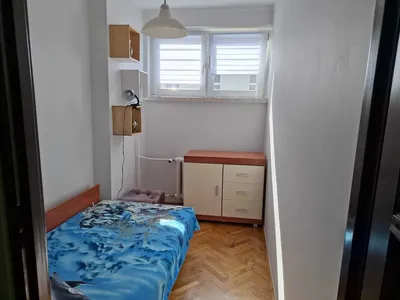 4 pokojowe mieszkanie z balkonem w Rynku - miniatura 4