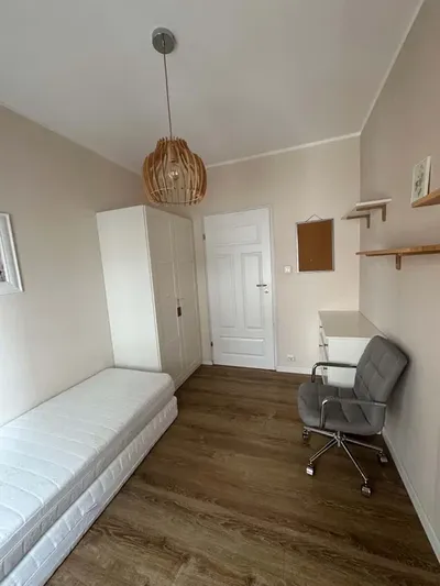 Wynajmę pokój, w 3 pokojowym mieszkaniu - miniatura 2