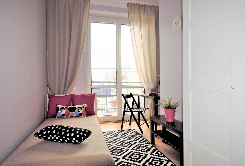 Jaracza 3 | Centrum | Balkon, metro CNK 4 min, UW 15 min pieszo | UW, PW | wolne od zaraz - 1/8