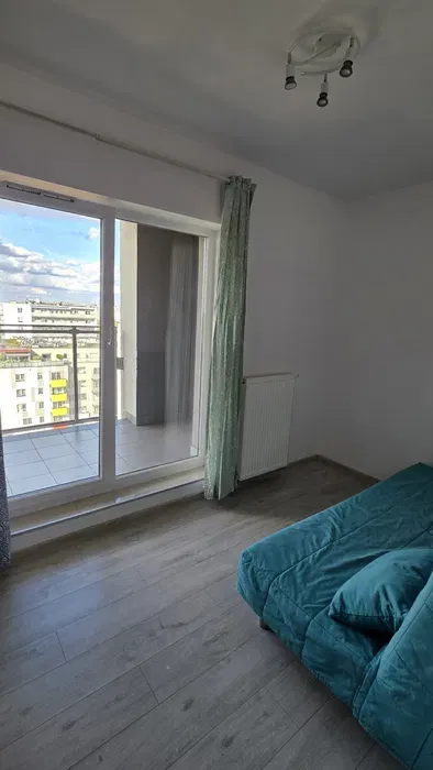 Piękne 2 pokojowe mieszkanie, METRO, oddzielna kuchnia, duży balkon, panorama z 11 piętra - miniatura 3