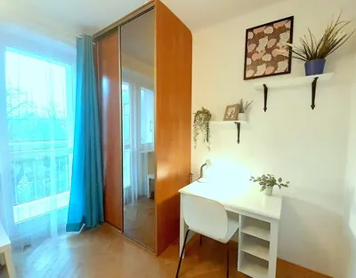 Uroczy pokój z balkonem, Dla pary. Ul. Lipowa 11. Cena od osoby 700 zł. - miniatura 2