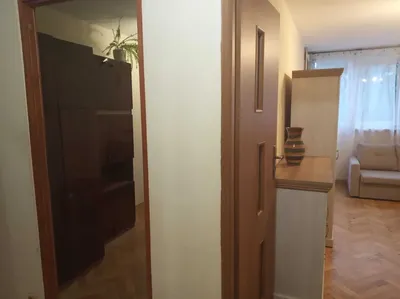 2 pokojowe mieszkanie - okolice Ronda Wiatraczna - miniatura 2