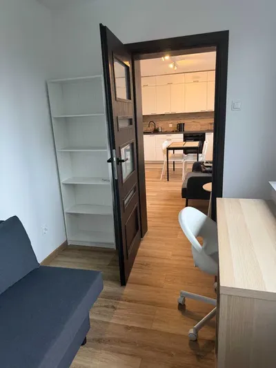 komfortowe mieszkanie po remoncie przy ulicy Borsuczej 5 - Blisko Campus UJ - miniatura 3