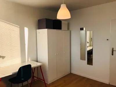 Pokoj metro stoklosy vistula university - miniatura 3