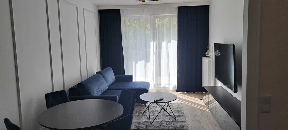 52 m² | Gocław | OSTROBRAMSKA przy CH PROMENADA | wyposażone | od 10 października - 1/8