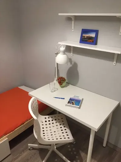 Tani pokój dla studenta. Świeżo odmalowany. Vistula. Metro - miniatura 3