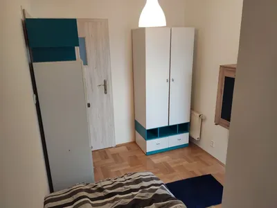 Przytulny pokój dla studentki - mieszkanie dwupokojowe