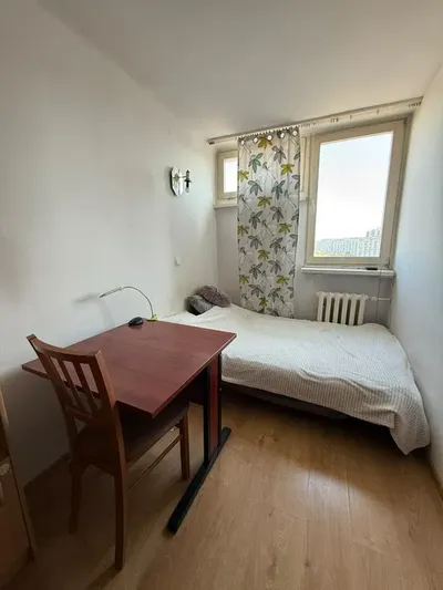 Krochmalna 2 niezależne pokoje oddzielna kuchnia od ręki. - miniatura 4