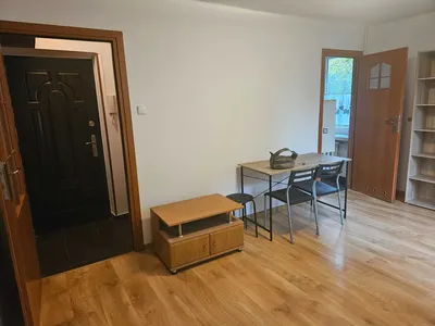 Wynajmę kawalerkę na ul. Narzymskiego dzielnica Grzegórzki.