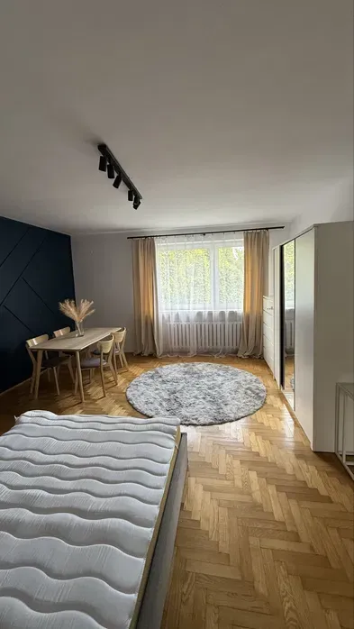 Do wynajęcia 90 m² | 3 oddzielne pokoje | Bronowice Małe | po remoncie - miniatura 2