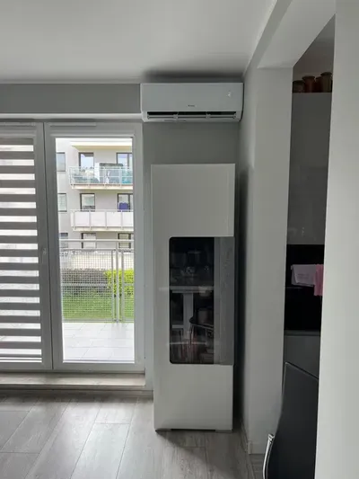 Do wynajęcia komfortowe mieszkanie 41 m² – wysoki standard, klimatyzacja, duży balkon - miniatura 4