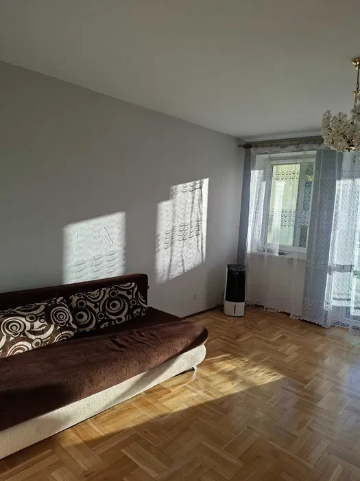 Do wynajęcia Duży pokój 20m2 (moze byc 2 osobowy) wraz z balkonem (6m2) ul. Krakusa 1 os. Mieszka I Rzeszów - 1/5