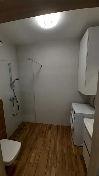Nowoczesny apartament 32 m² tuż przy metrze Płocka – jasny, cichy i bezpośrednio od właściciela. - miniatura 3