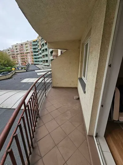 Wynajmę 3 pokojowe mieszkanie z balkonem ul. Słowiańska - Wrocław - miniatura 4
