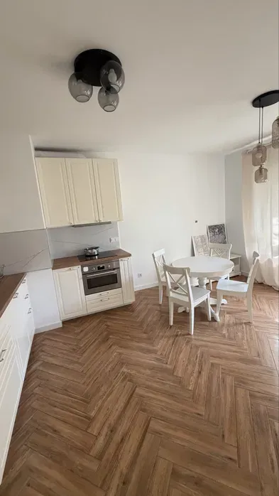 Komfortowe mieszkanie z ogródkiem przy CH Promenada, ul. Optyków - miniatura 2