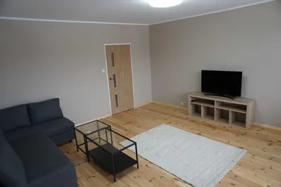 Wynajmę ciche, trzypokojowe mieszkanie w doskonałej lokalizacji - miniatura 2