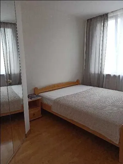wynajmę - mieszkanie 2 pok 42 m kw Bródno- STUDENTOM - miniatura 2