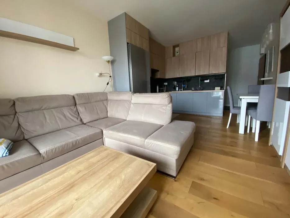 Wynajmę 3-pokojowe mieszkanie | 57 m² | Jana Kazimierza 32B | Warszawa, Wola - 1/7