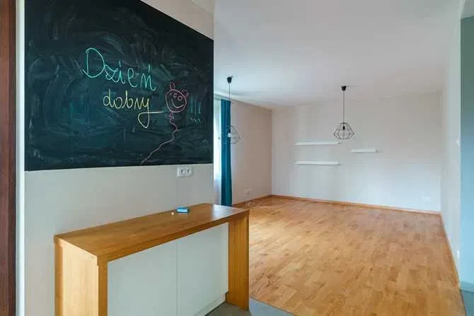 Lechicka 58, Teofilów, 4 pokoje, duży taras i 2 miejsca parkingowe, BRAK PROWIZJI - 1/8