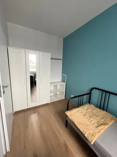 Dwa osobne pokoje BEZPOSREDNIO - miniatura 5