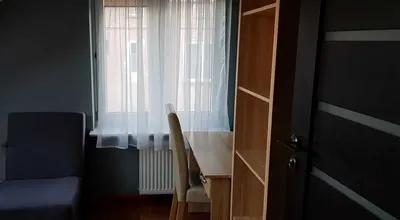 DUŻY, przestronny pokój 1-os. | Światłowód 1 GB! | W pobliżu uczelni - miniatura 2