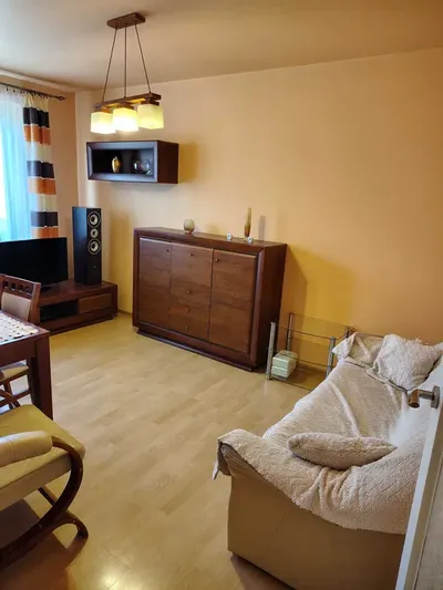 3-pokojowe mieszkanie do wynajęcia - dla studentek - Podwisłocze 38B, Nowe Miasto - miniatura 3