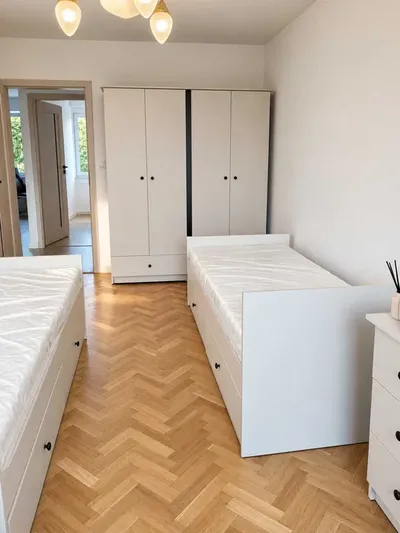 Wynajmę 3 pokoje dla studentów. Po kapitalnym remoncie - miniatura 5