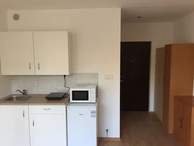 Wynajmę kawalerkę w Gdyni - miniatura 3