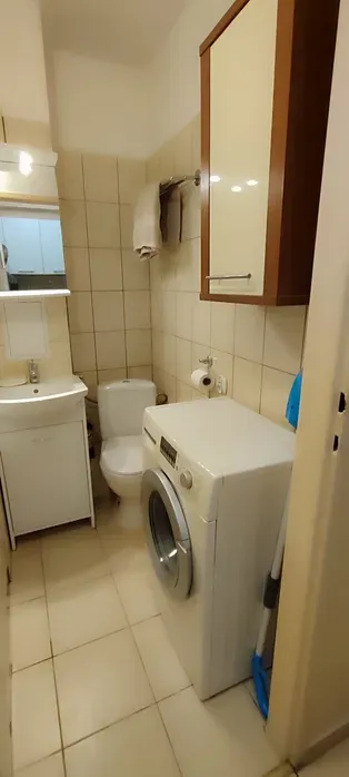 Kawalerka na Rakowcu-Ochota parter, ul. Jasielska, spokojna okolica , parter, przytulnie . - miniatura 5