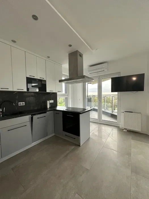 Piękny apartament ST55 Armii Krajowej Rzeszów 56m2 3 pokoje 3 piętro - 1/8