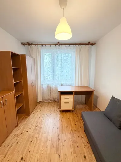 Wynajem mieszkania w świetnej lokalizacji - miniatura 4