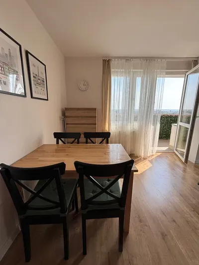 Kawalerka z dużą loggią - miniatura 3