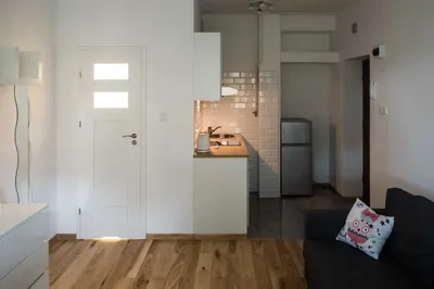 Kawalerka 19m2 na wynajem 2900zł z czynszem, Praga-północ, ul. Darwina 18 - miniatura 2