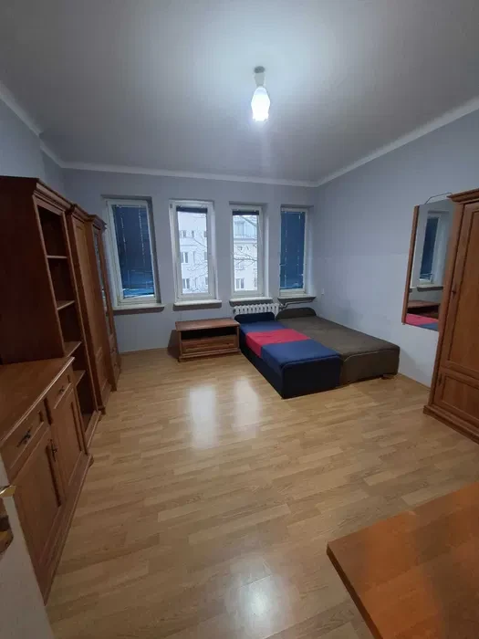 Ładne, 2-pokojowe mieszkanieblisko centrum - 1/8