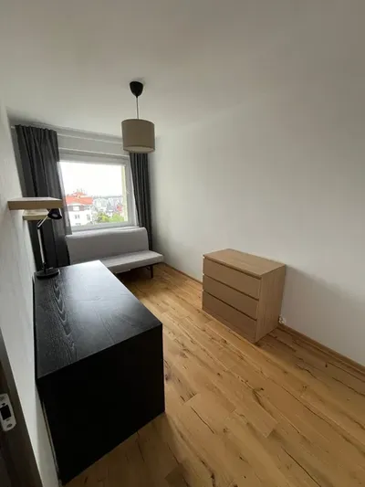 Wynajmę 3 pokojowe mieszkanie - miniatura 5